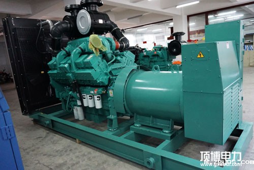 100KW康明斯柴油发电机组