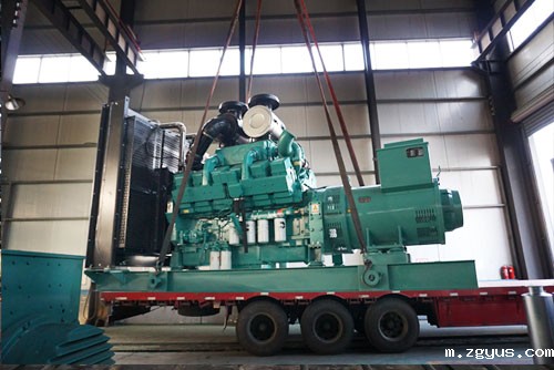 康明斯250kw发电机组多少钱一台?