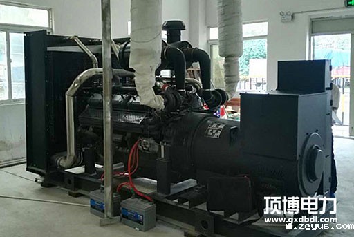百色世纪金宸投资有限公司1台500KW上柴柴油发电机组