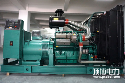 上海乾能内燃机150KW柴油发电机组QN8H163技术参数