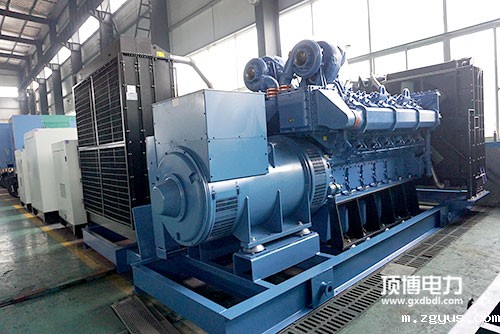 625KVA玉柴YC6TD780-D31配上海斯坦福柴油发电机组技术参数