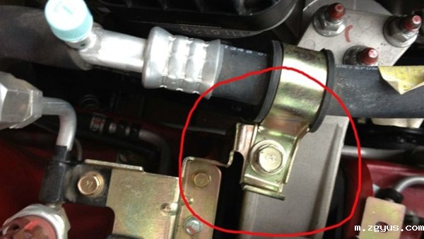 发动机皮带安装3