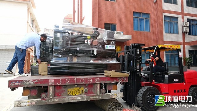 30台90KW康明斯-叉车装车3-高清