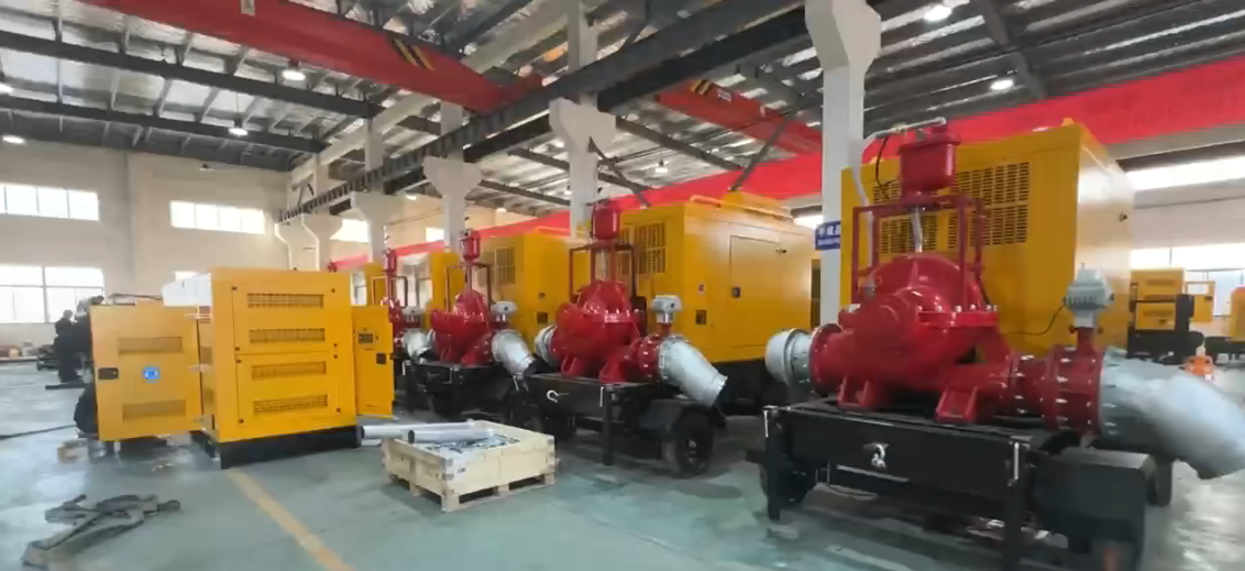 大流量排水抢险车