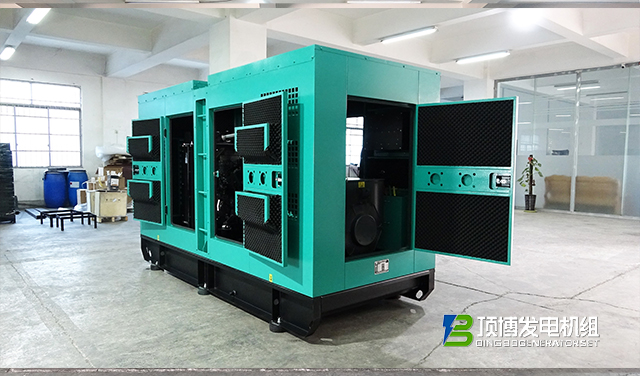180KW上柴静音箱发电机组4